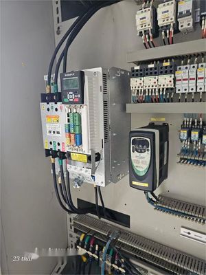 良い値段 INOMAX VFD 直接トルク制御ACS880-01-038A-3付き変速周波数駆動 オンライン